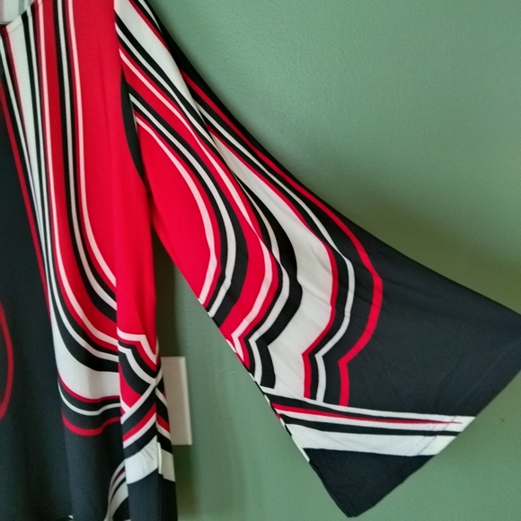 New red stripes long sleeves casual festive plus size scoop neck tunic sz 18/20 - Picture 7 of 11